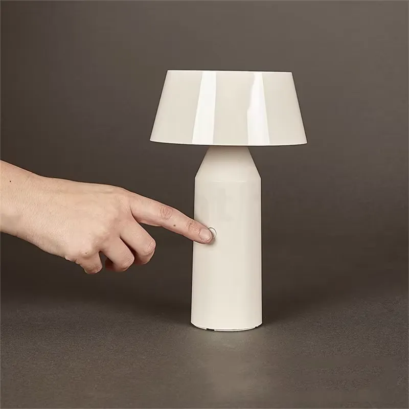 Modern Creative LED Desk Lamp  - огляд і ціна Light Switch