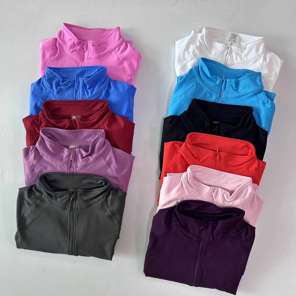 No Logo Yoga Jacket With Half  - огляд і ціна Wallpaper